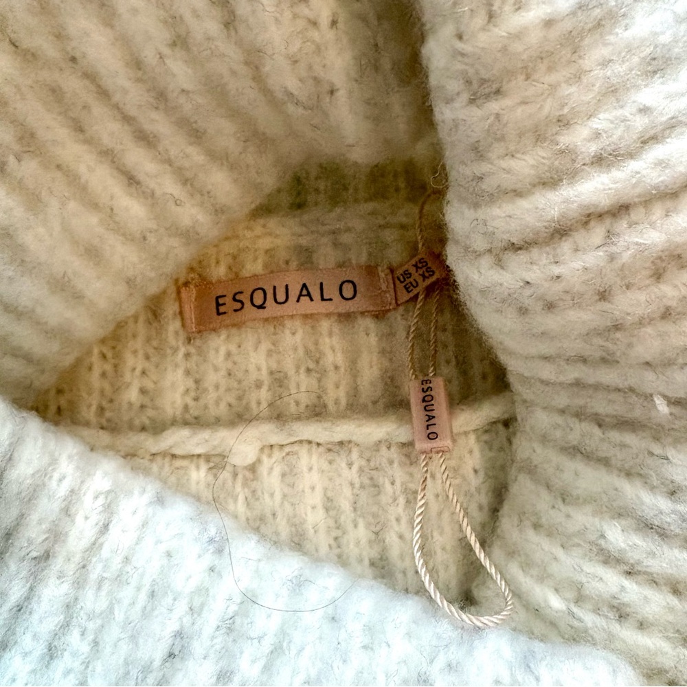Esqualo Grey Heathered Chunky Knit Turtleneck Oversized Sweater Size Xsmall - Picture 4 of 10